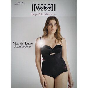 Wolford Mat De Luxe Forming Body Size: 40 US 10 Color: Black  79153